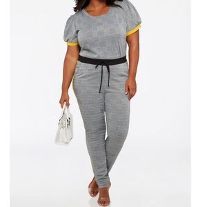 MENSWEAR TEE & LEGGINGS